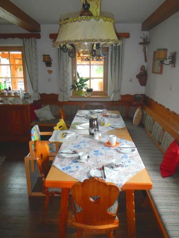 Posezení v ubytování BIO-Bergbauernhof Ederhias