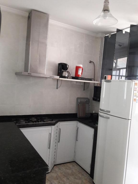  Apartamento Temporada Guarujá