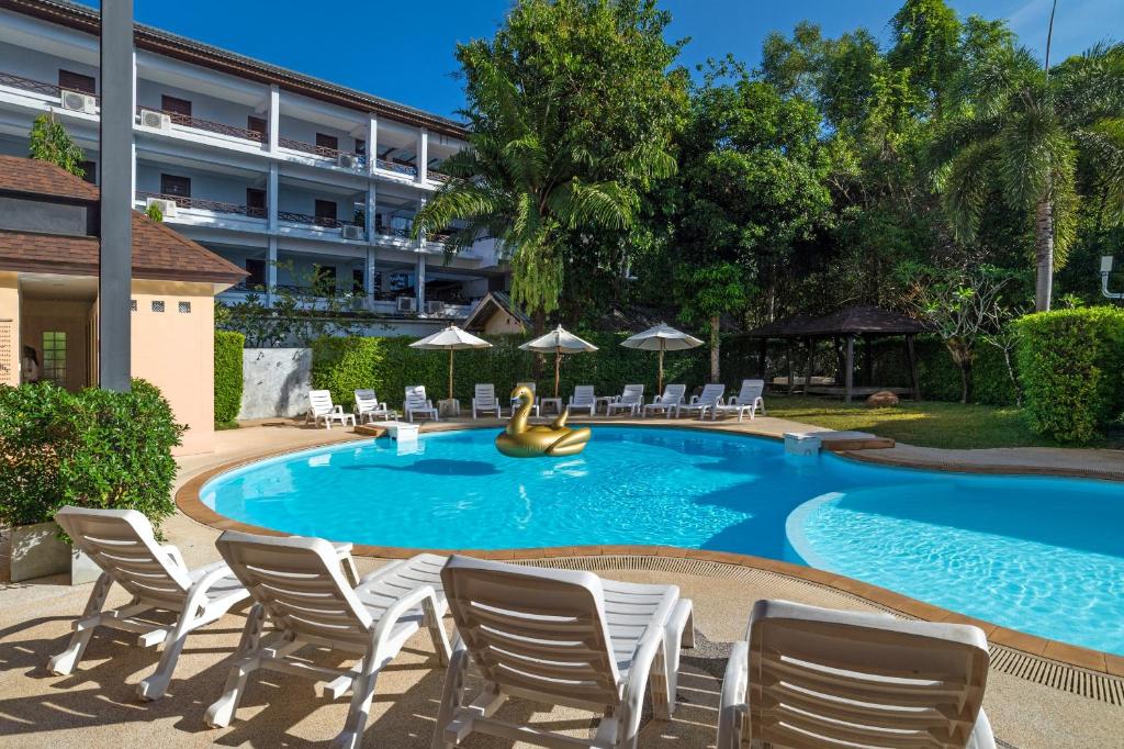 Bazén v ubytování Srisuksant Resort nebo v jeho okolí