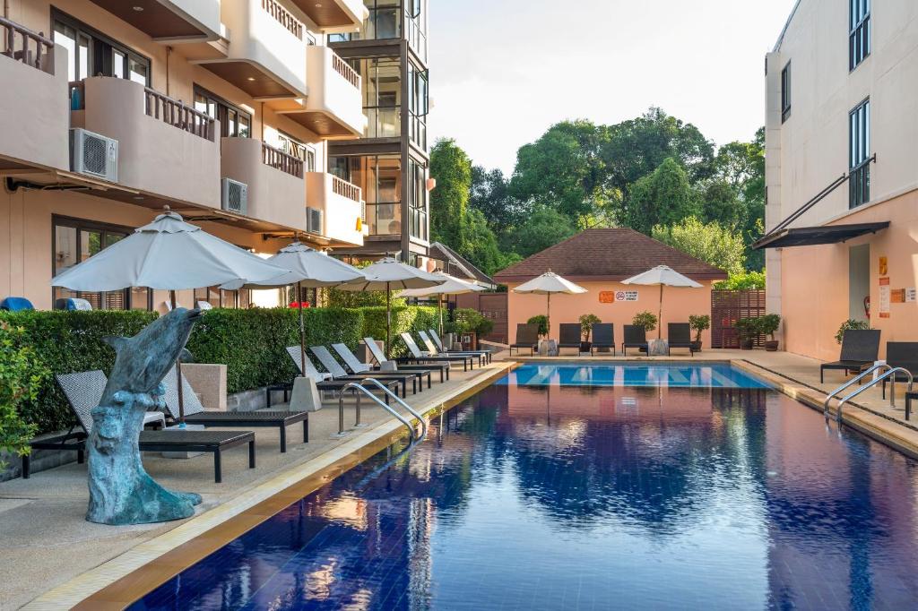 Bazén v ubytování Srisuksant Resort nebo v jeho okolí
