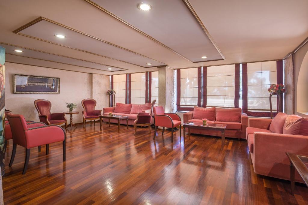 Posezení v ubytování Jolly Hotel
