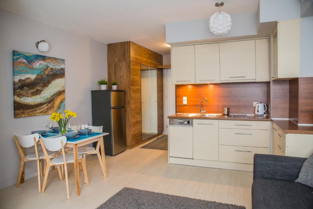 Kuchyň nebo kuchyňský kout v ubytování Family Homes - Apartamenty Gwiazda Morza