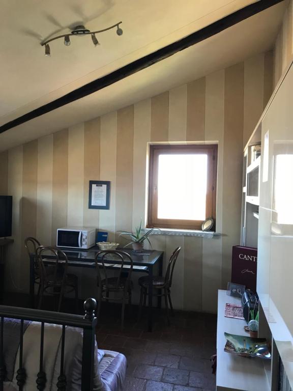 A television and/or entertainment centre at Cascina Garaita
