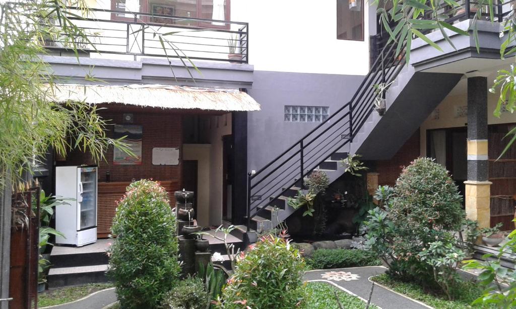 Uma Taman House - 1
