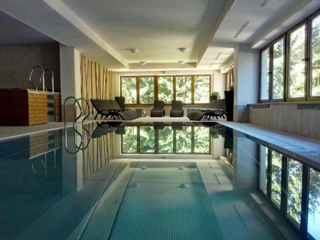 Bazén v ubytování Hotel FIS Jasná nebo v jeho okolí