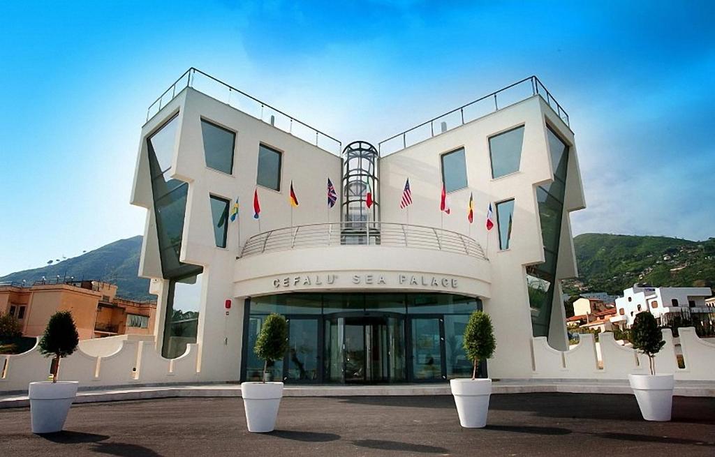 Budova, v ktorej sa hotel nachádza