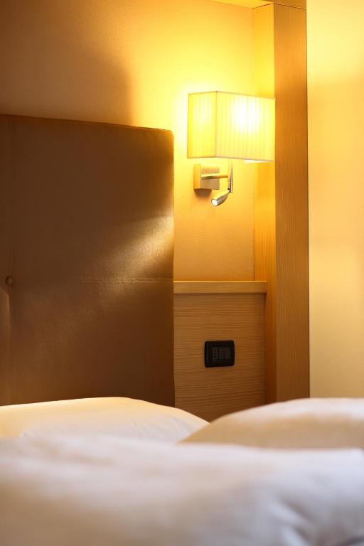 Residence Al Lago - Apartamento De Un Dormitorio