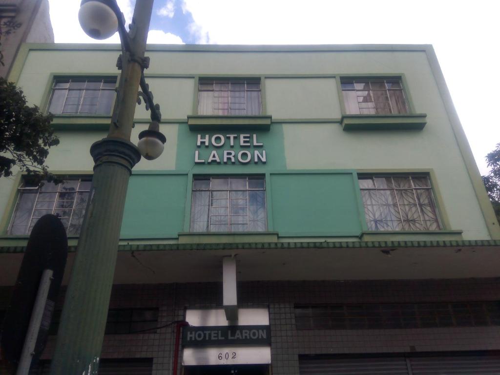 Laron Hotel
