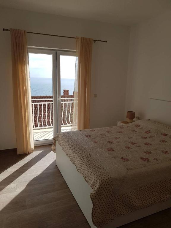 Posteľ alebo postele v izbe v ubytovaní Peric Accommodation Dubrovnik