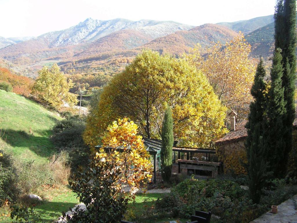 Táj Show country houses közelében