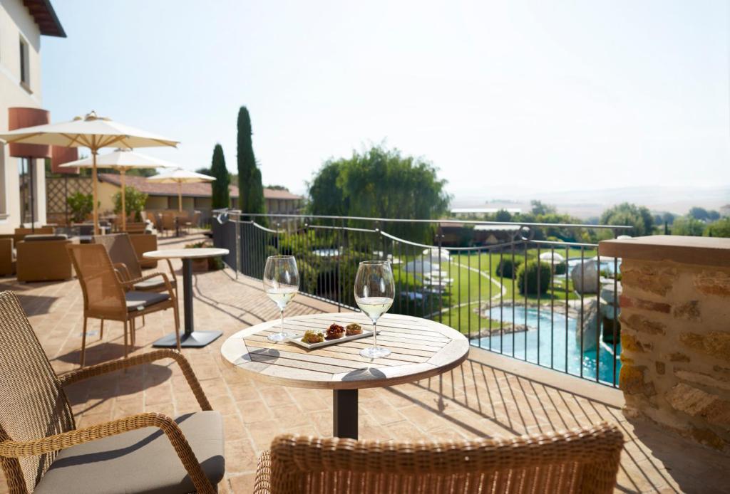 Bazén v ubytovaní Adler Spa Resort Thermae alebo v jeho blízkosti