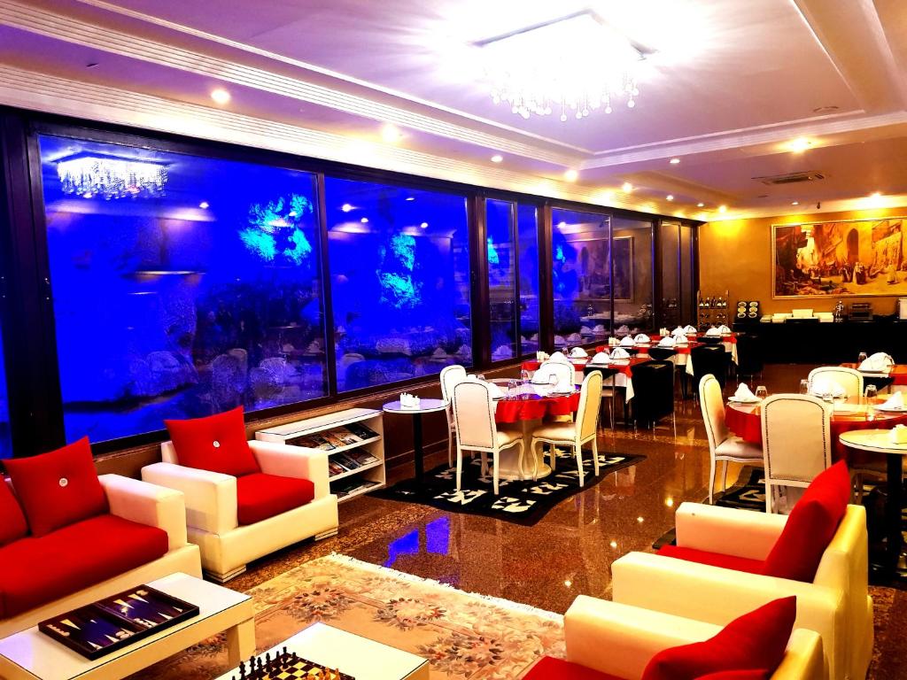 Business Park Hotel