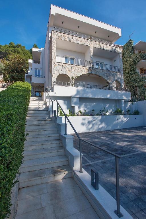 Villa Dalmatia Apartments - 6