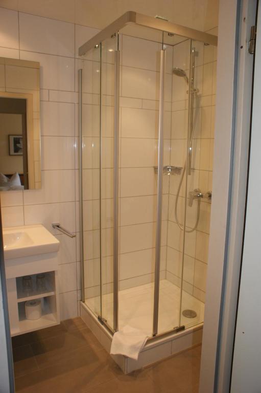 Koupelna v ubytování Hotel-Gasthof Postbräu Dingolfing