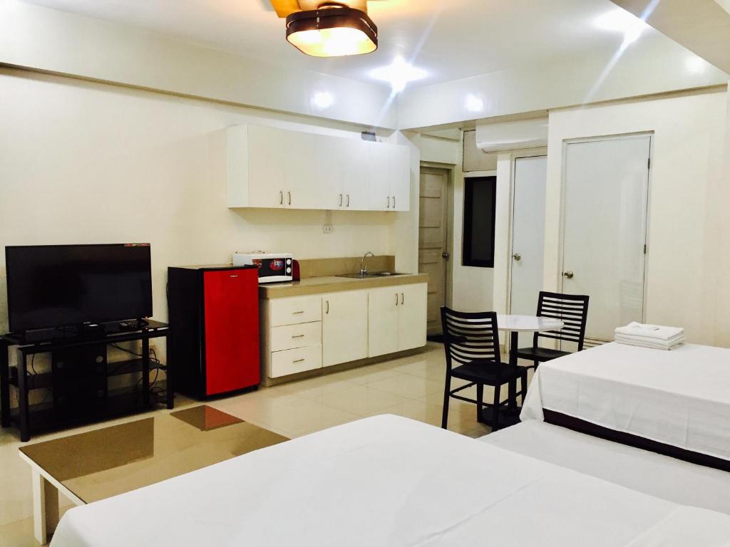 Gallery image of RESIDENCIA SAN VICENTE - PASAY -Budget Hotel in Manila