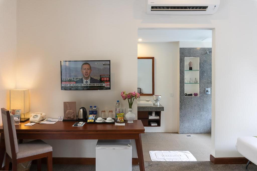 TV a/nebo společenská místnost v ubytování Indra Angkor Residence
