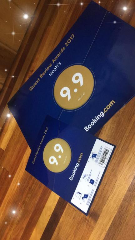 Certifikát, hodnocení, plakát nebo jiný dokument vystavený v ubytování Noah's Stanley Luxury Bed and Breakfast