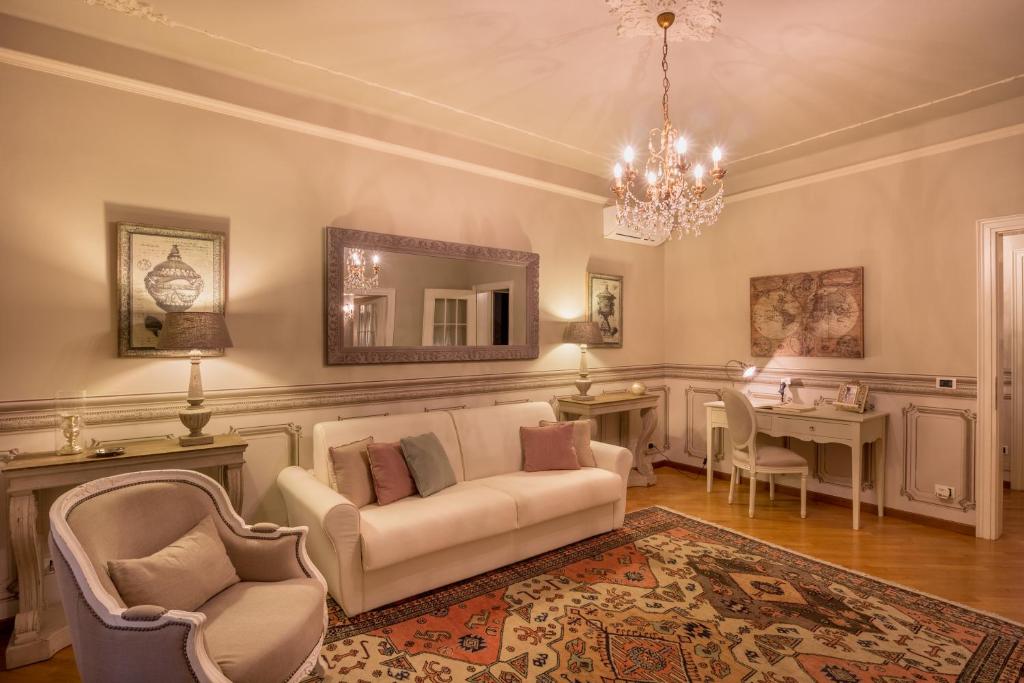 Domus Verona - Incantevole residenza difronte a casa Giulietta - 2