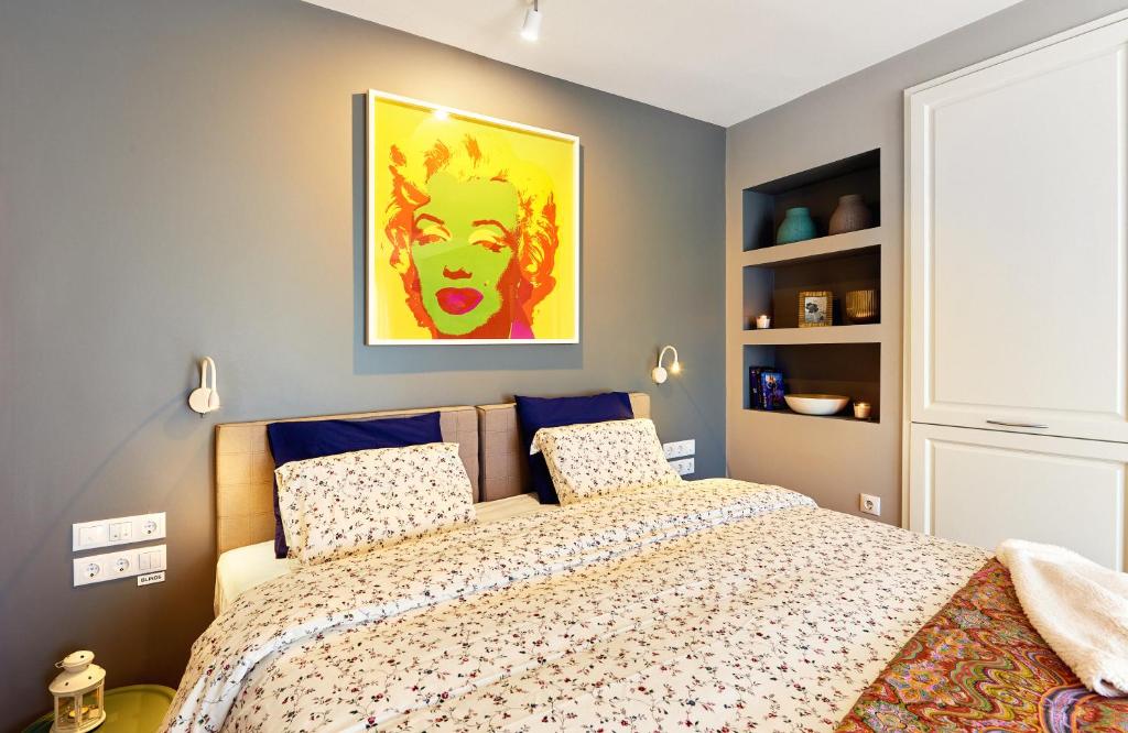 Stylish and High-end Designer Apartments in City Center - Studio