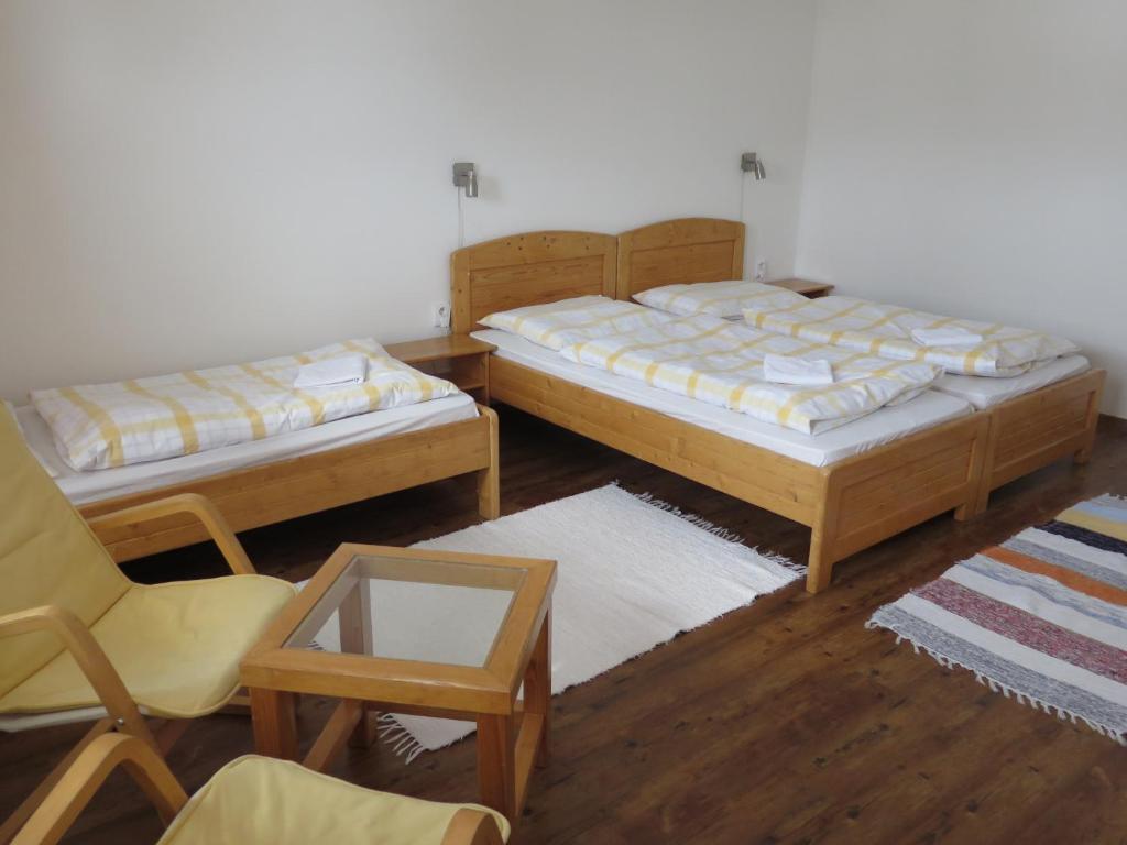 Postel nebo postele na pokoji v ubytování Zubrovica