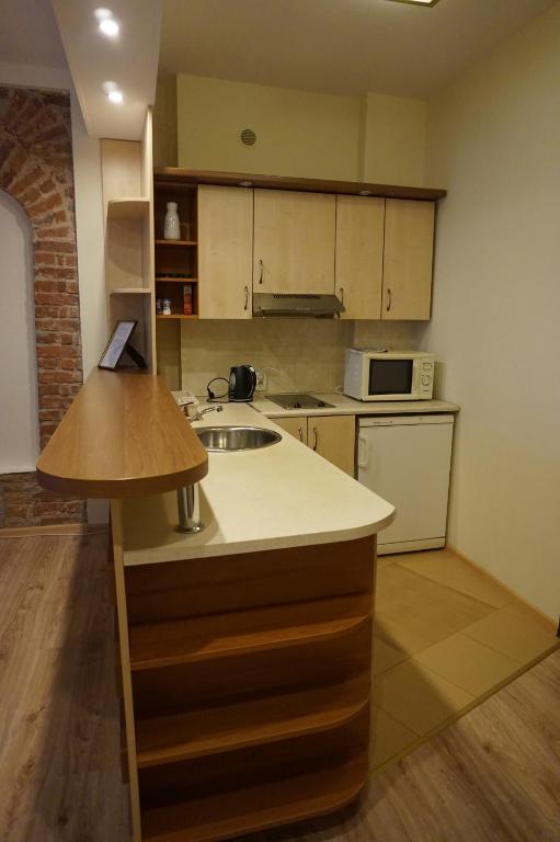 Old City Apartments - Apartamento Grande De Um Quarto - Primeiro Andar