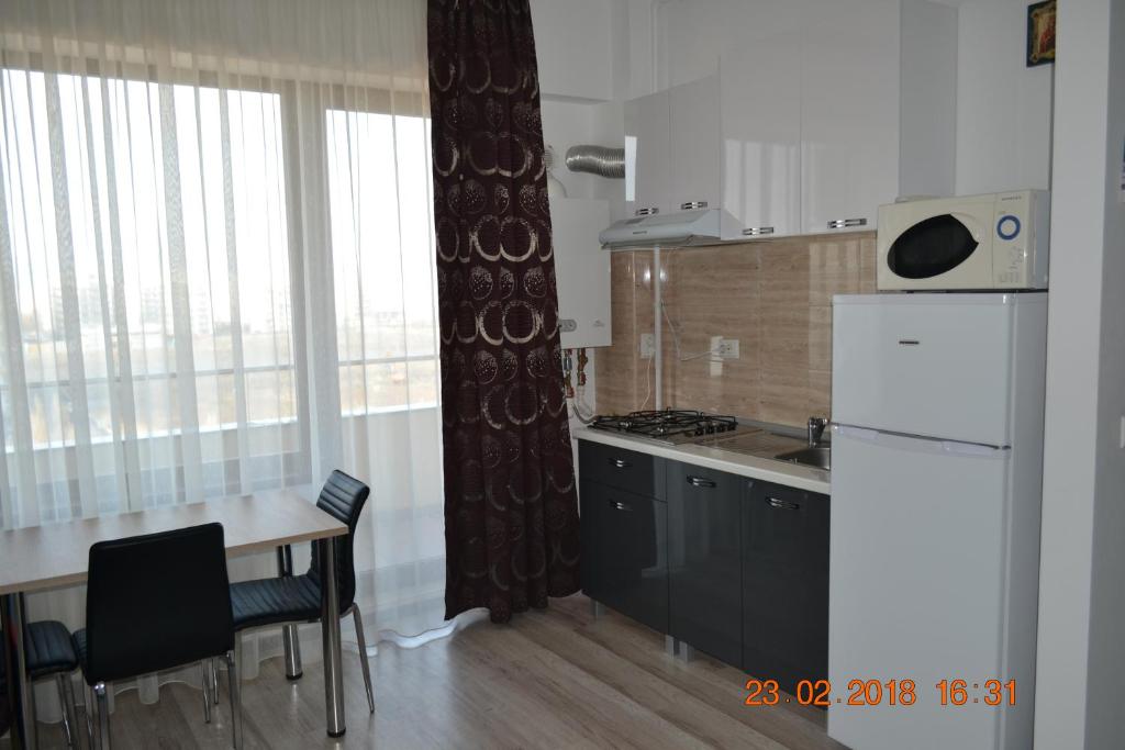 Apartment Pontika 3