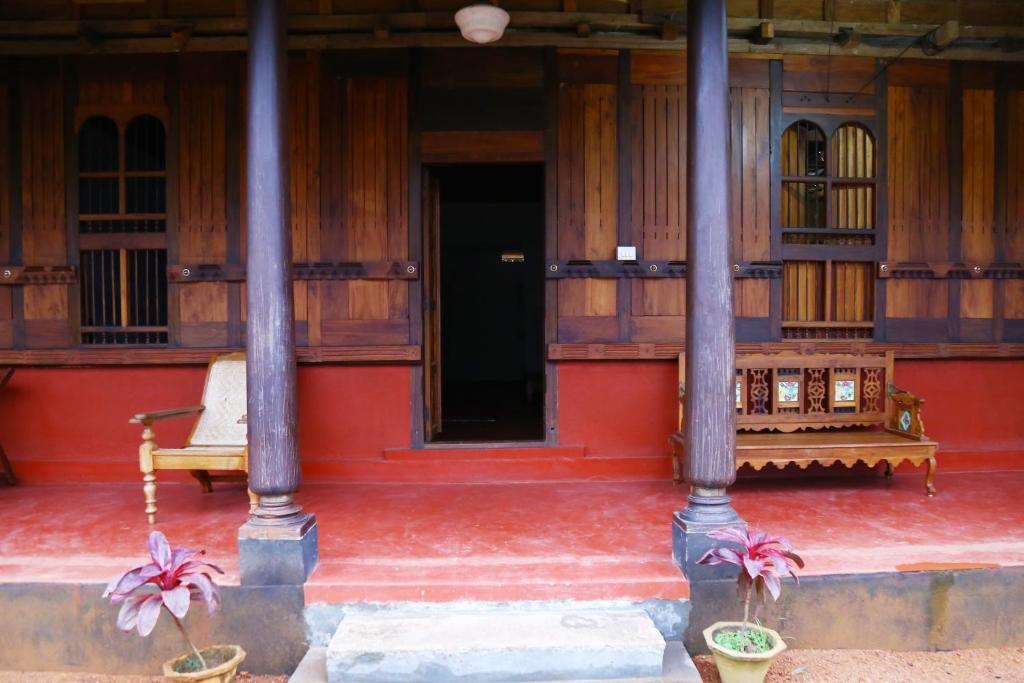 Fotografie z fotogalerie ubytování Malayoram Heritage Villa Munnar v destinaci Kūmudi
