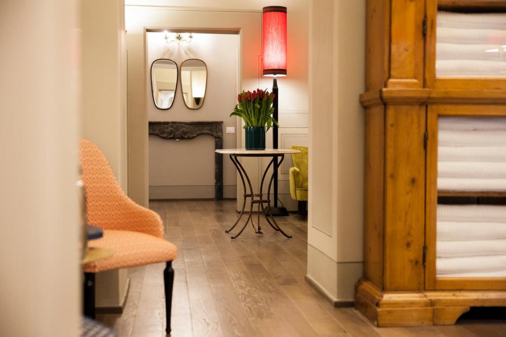 Posedenie v ubytovaní Casa Fabbrini Fancy Suites