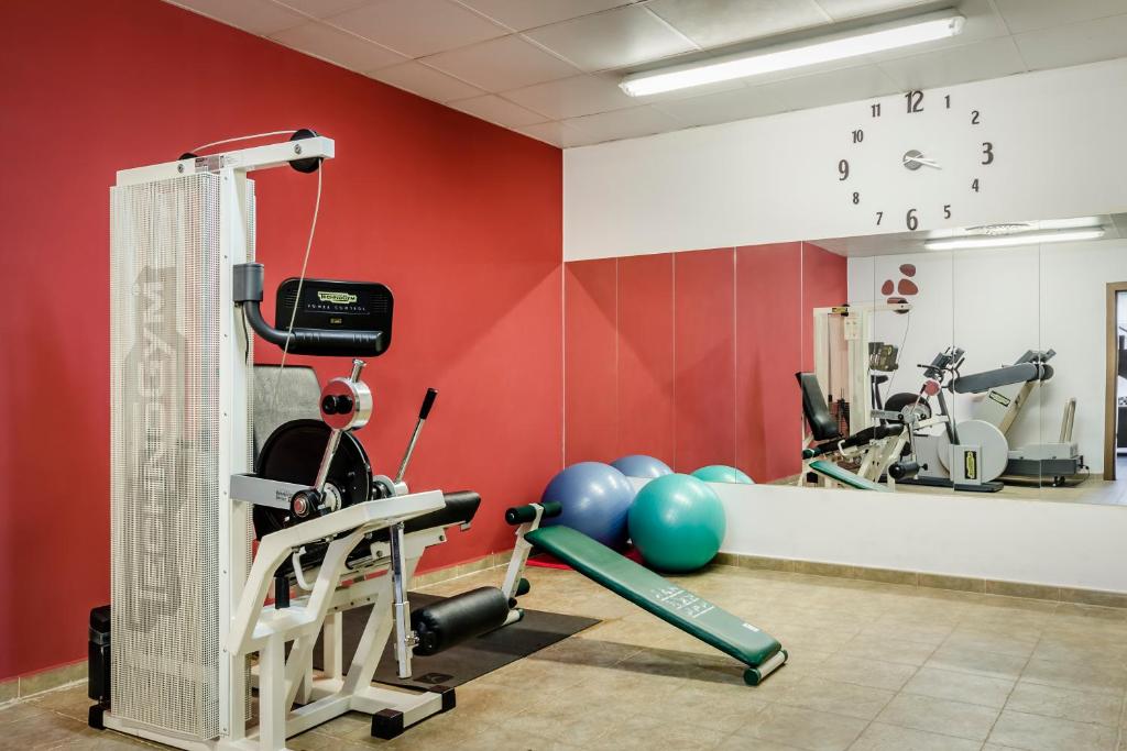 Fitness centrum a/nebo fitness zařízení v ubytování Hotel Exe Barcelona Gate