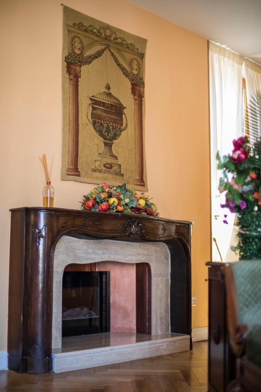 Royal Suite Trinità Dei Monti - Resim 28