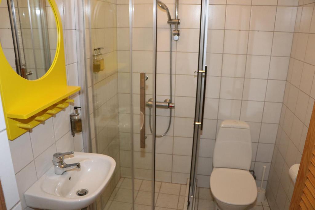 Koupelna v ubytování SKOLO Apartment
