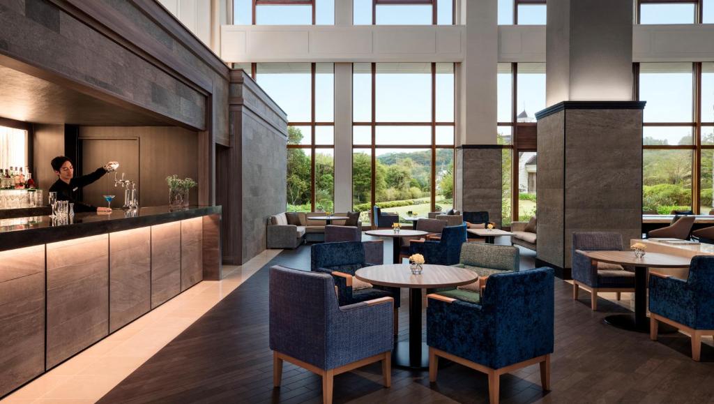 Posezení v ubytování Nanki-Shirahama Marriott Hotel