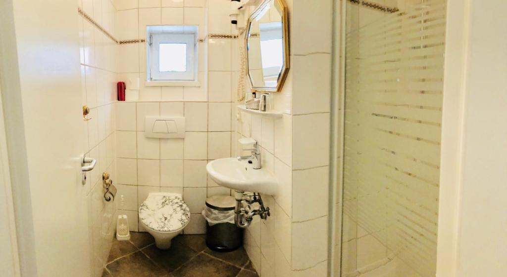 Koupelna v ubytování Hotel Mariahilf München
