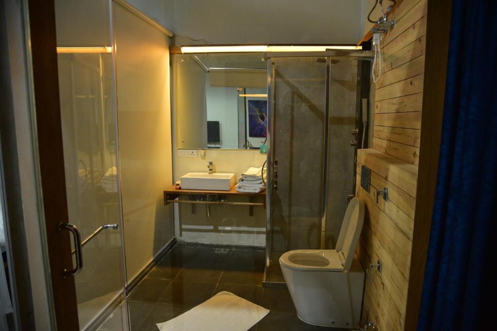 Koupelna v ubytování Deodar Homestay