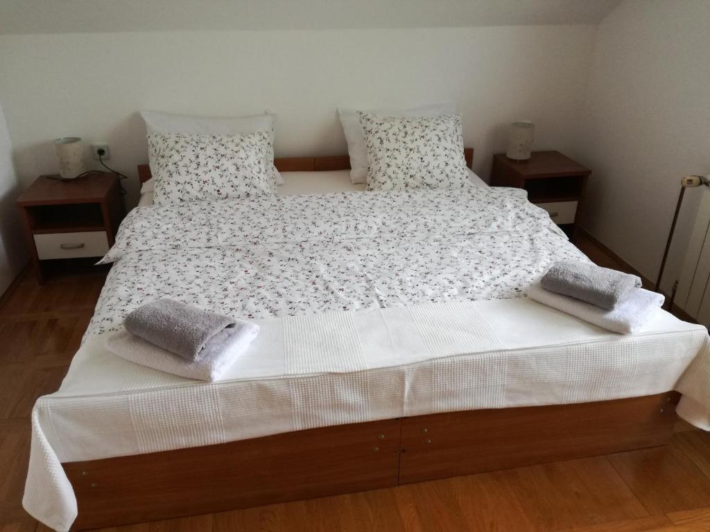 Fotografia z galérie ubytovania Apartman Jasmin v destinácii Čatrnja