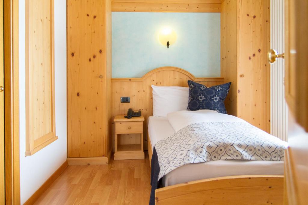 Hotel Genzianella - Standard Double Or Twin Room
