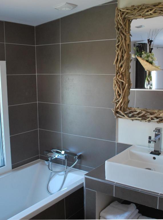 Hôtel St Sernin - Resim 30