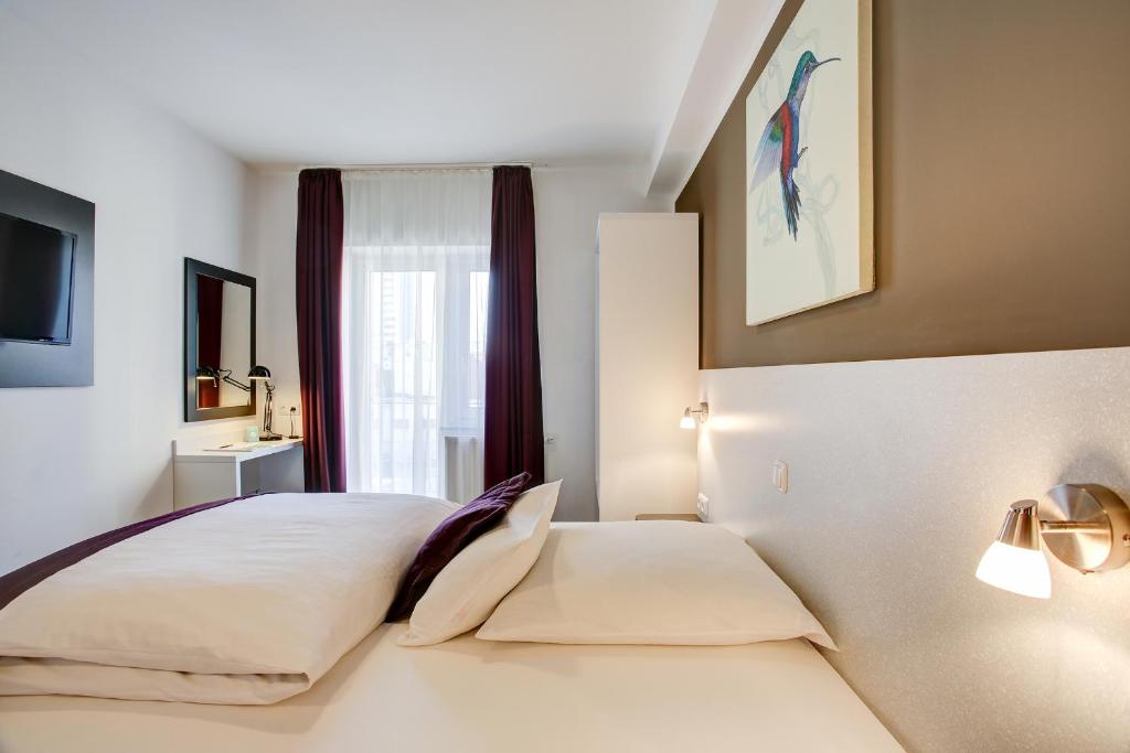 Hotel West - Resim 2