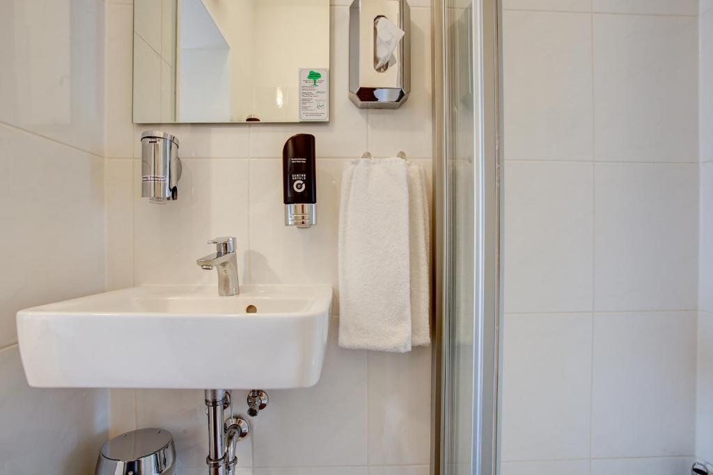 Hotel West - Resim 24