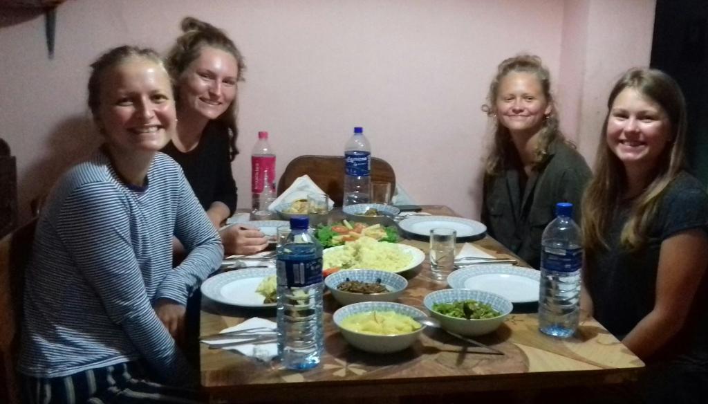 Nápoje v ubytování Raja174 Homestay
