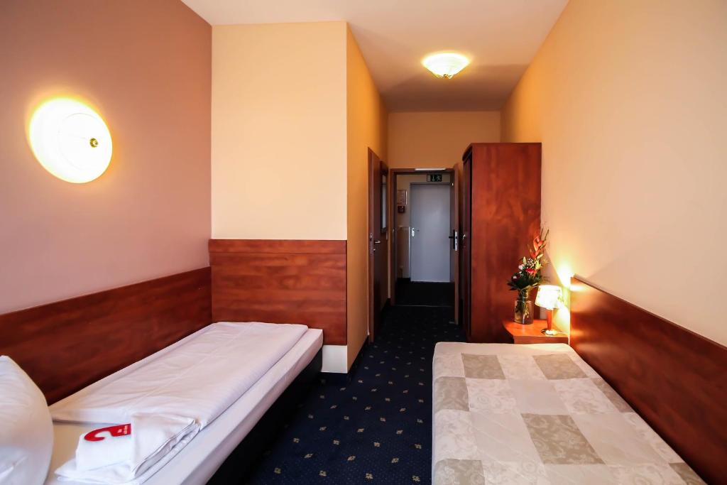 Hotel Atrium Charlottenburg - Resim 43