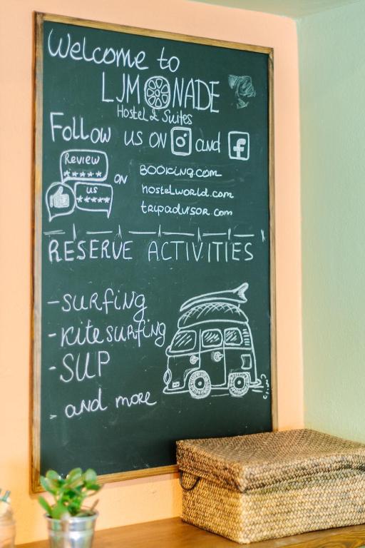Foto da galeria de Ljmonade Hostel em Cascais