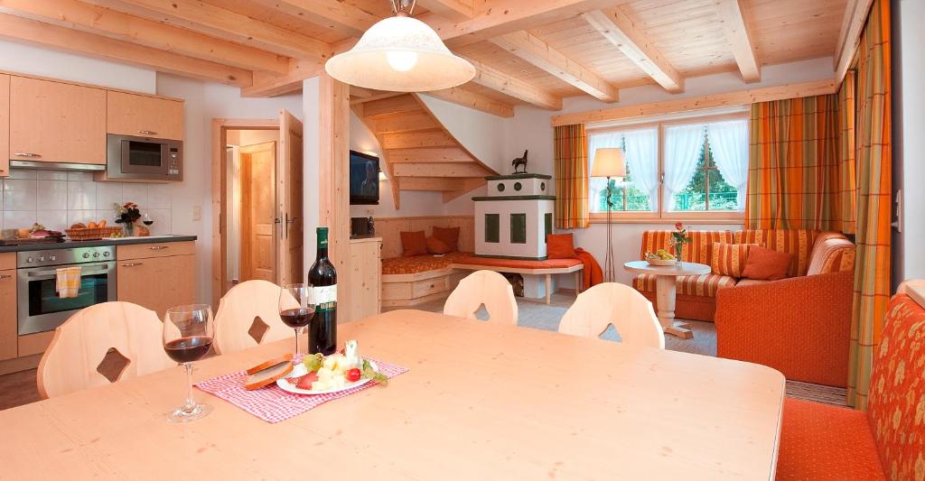 BRUGGER ChaletDorf - 9