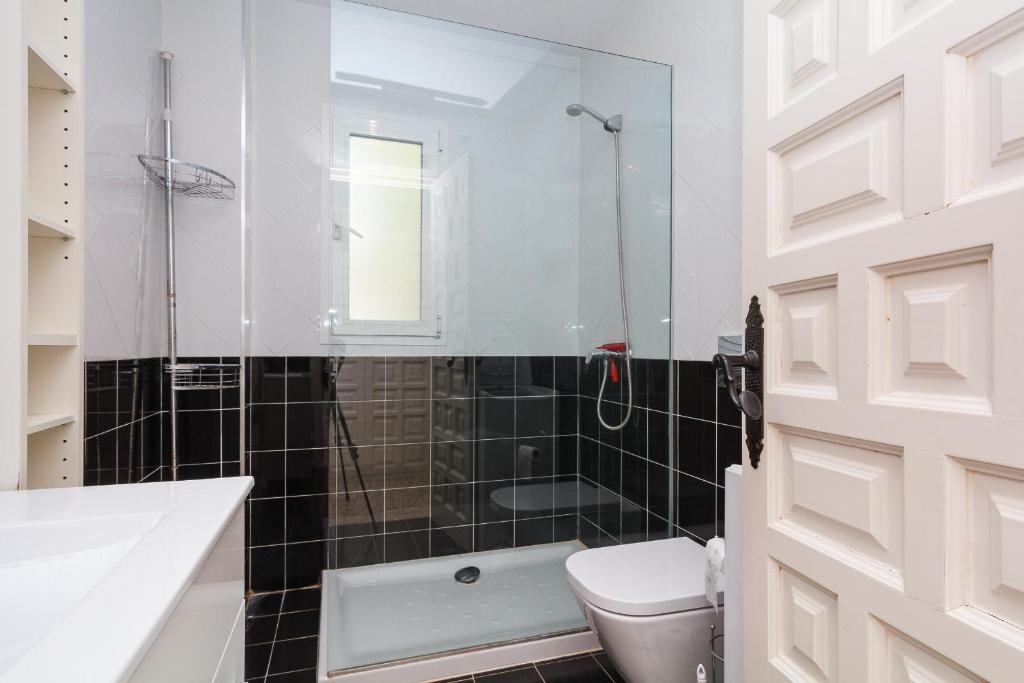 Kúpeľňa v ubytovaní Capistrano Playa 803 Casasol