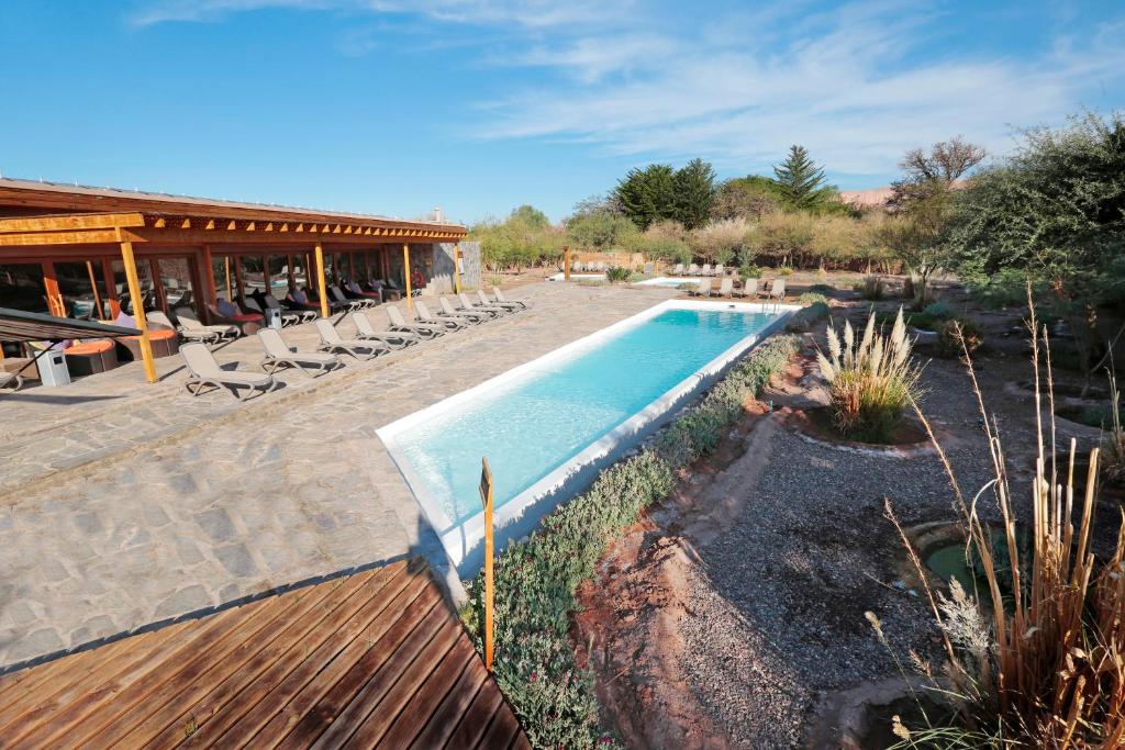 A piscina em ou perto de Hotel Cumbres San Pedro de Atacama