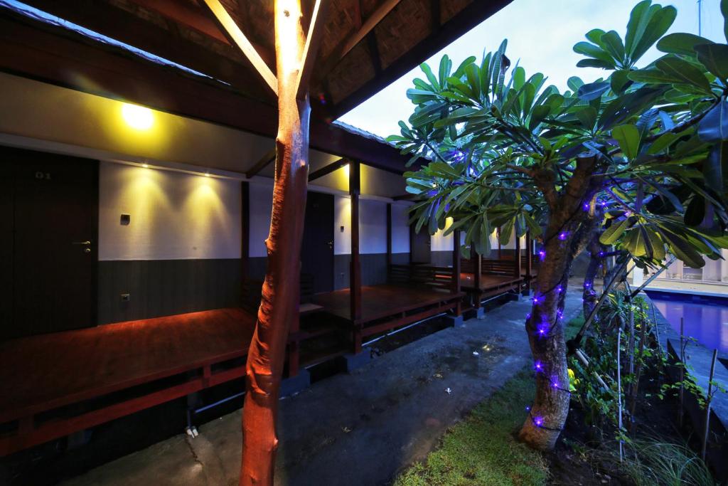 Zahrada ubytování Sari Gili Bungalow