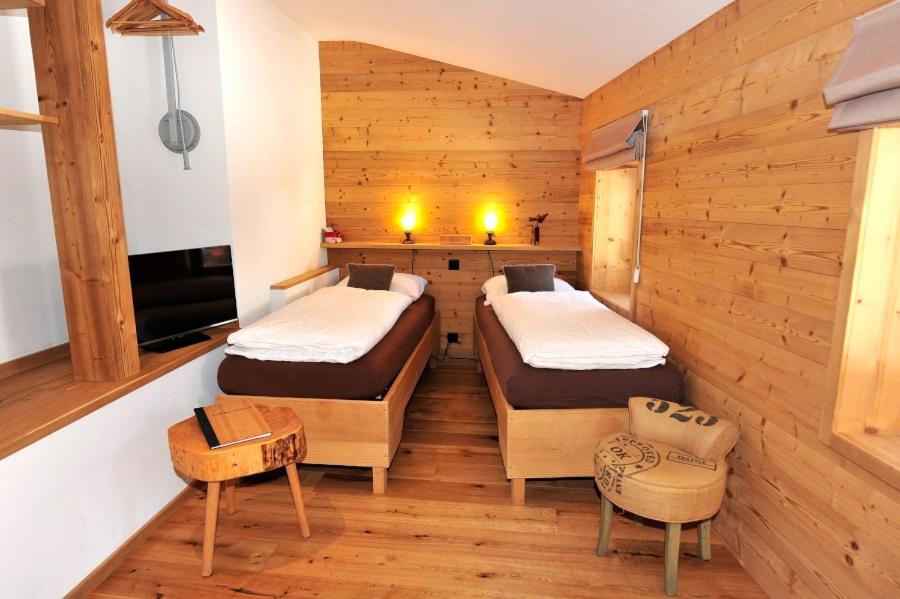 Letto o letti in una camera di Hotel Chesa Staila