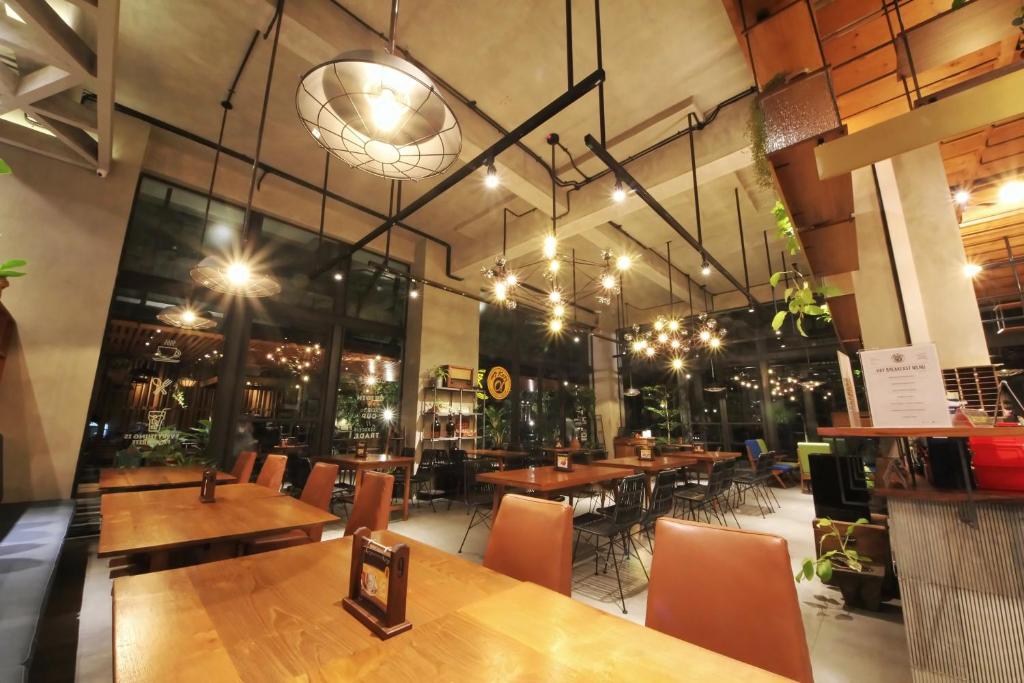 Restaurace v ubytování Hay Bandung