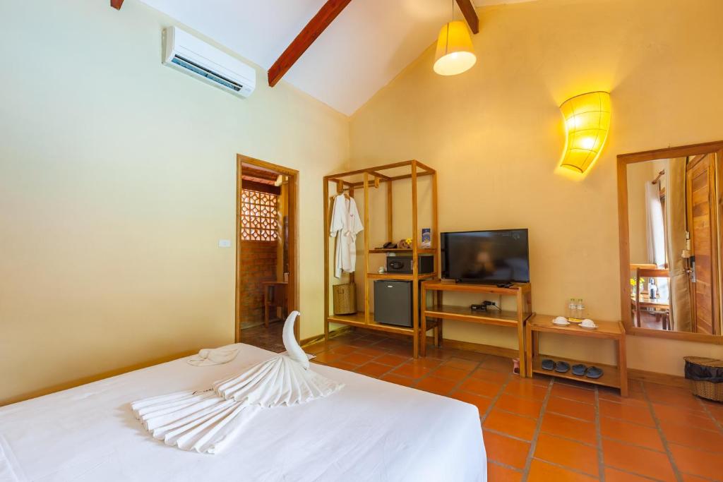 Bungalow Cạnh Hồ bơi