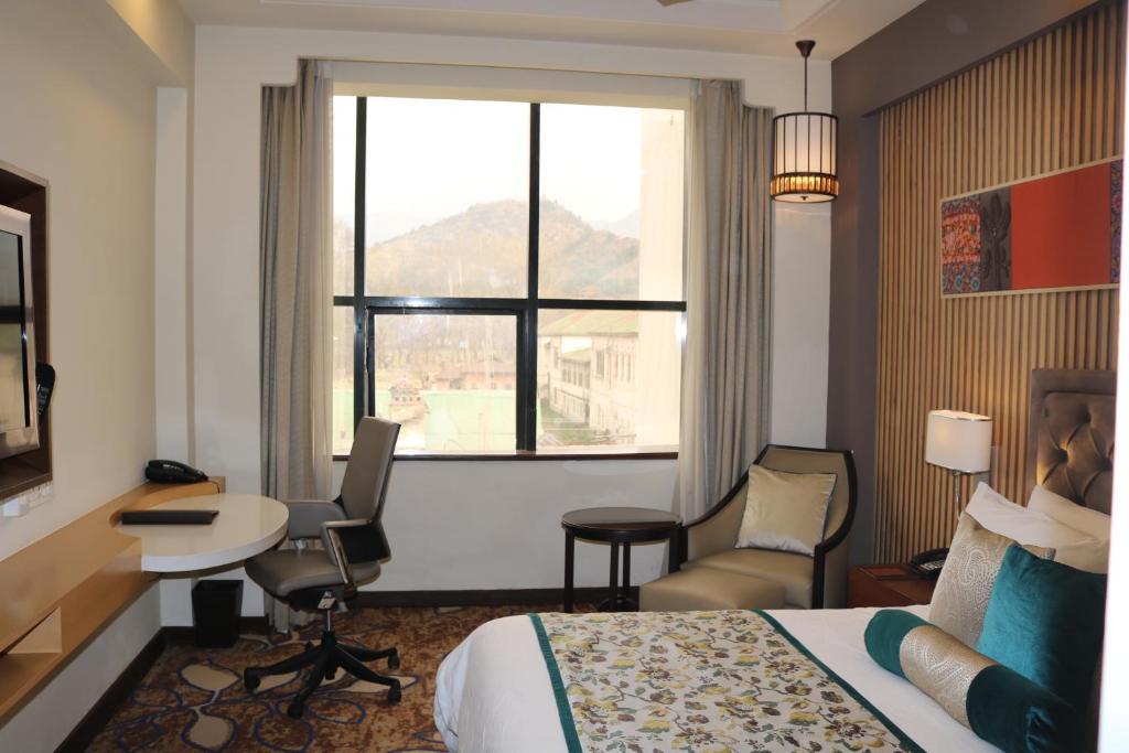 Posezení v ubytování Radisson Srinagar